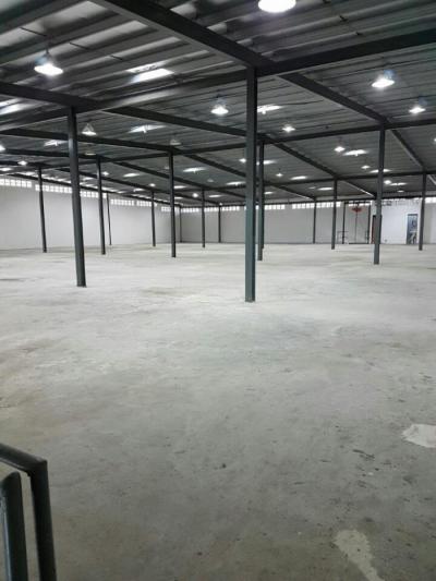125654 - Llano bonito - warehouses