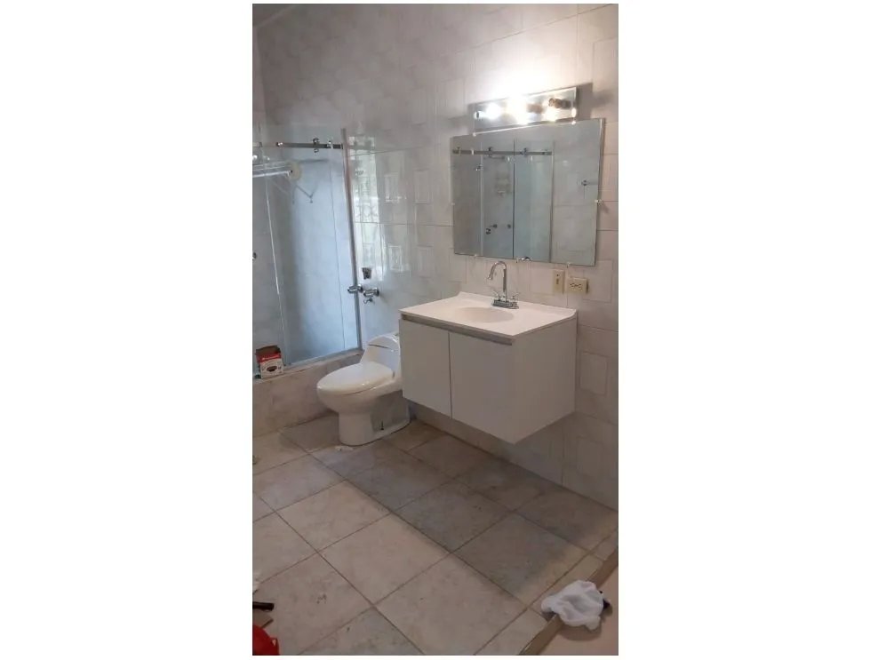 CHAME / CORONADO / 3 HABITACIONES / 2250M2 / PISCINA / CERCA DEL MAR