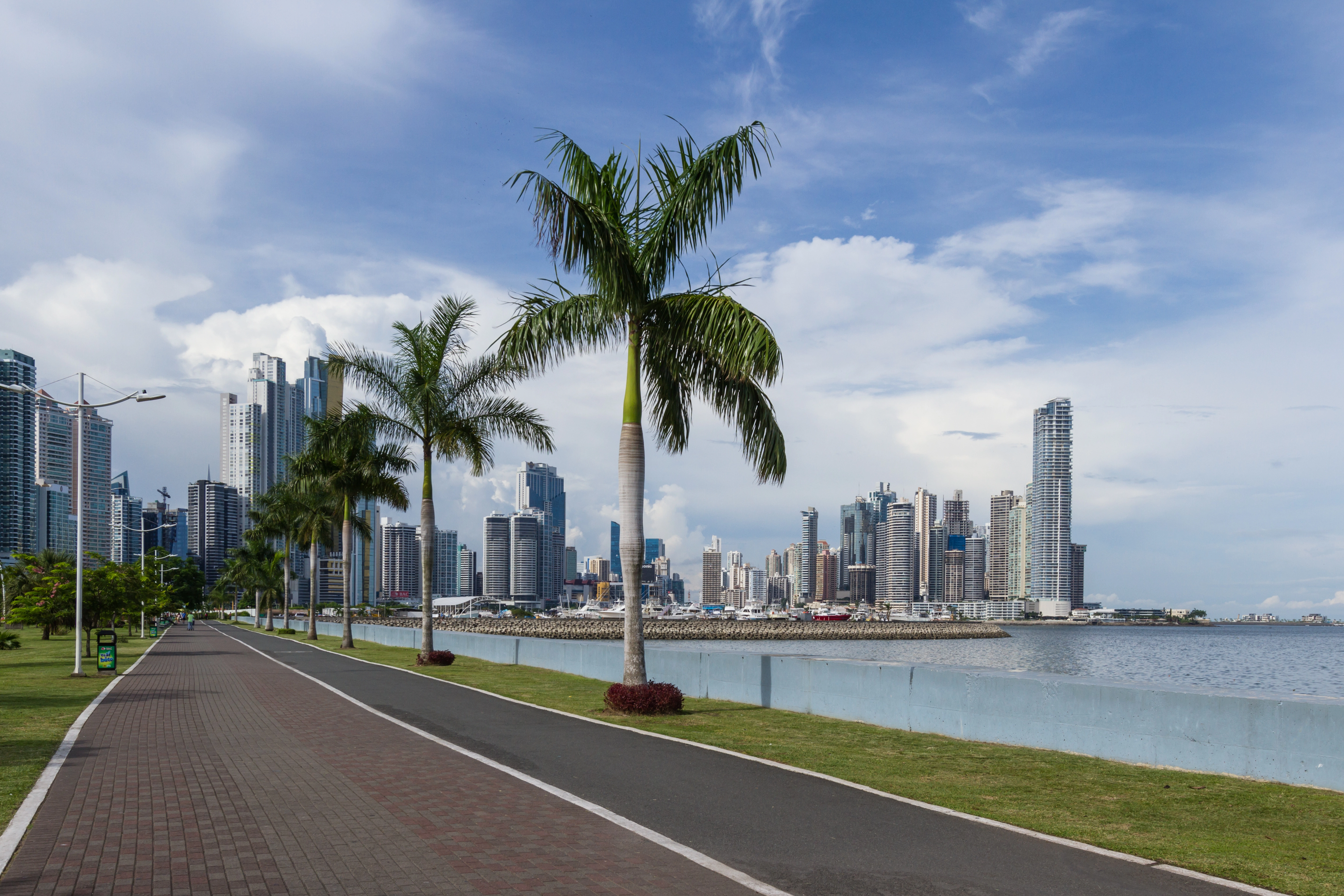 cinta costera panama city
