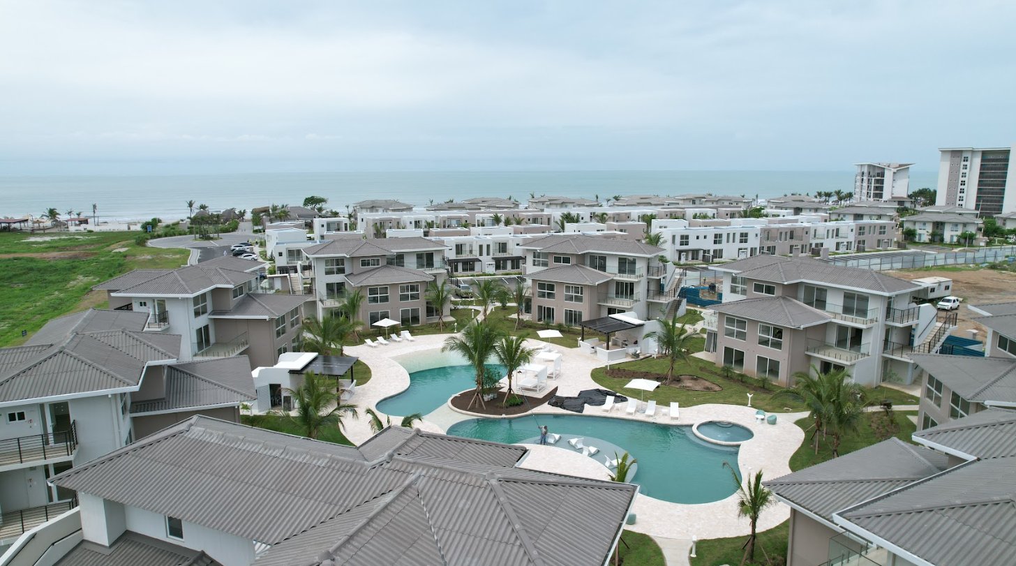 Playa Caracol, Brisas del Mar