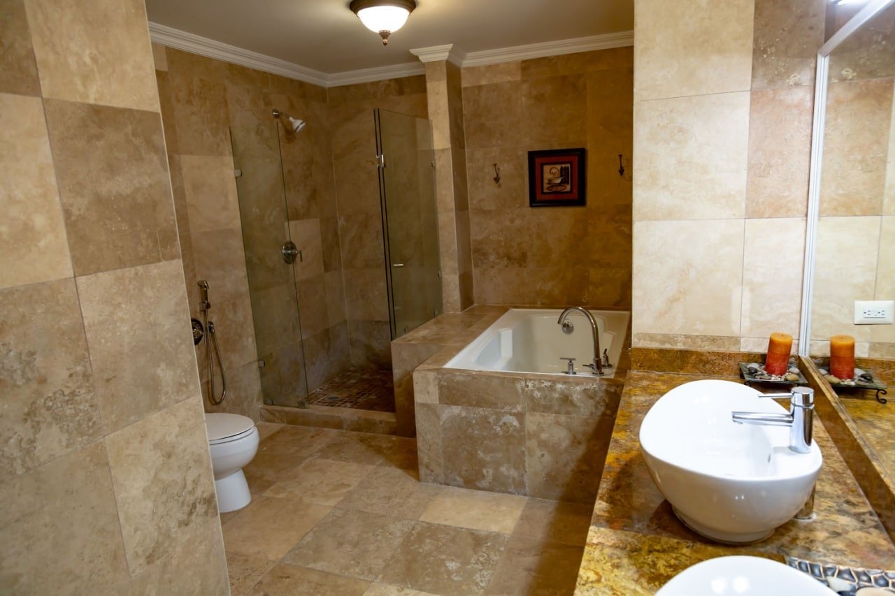Cocolí - Mahogany Suites