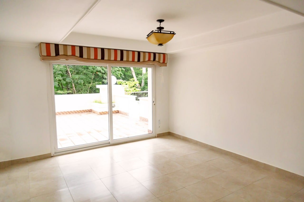 Cocolí - Mahogany Suites
