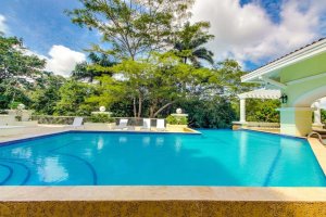 Cocolí - Mahogany Suites