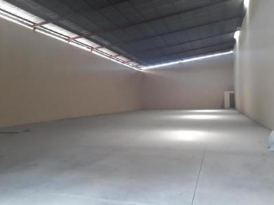 114642 - Juan diaz - warehouses