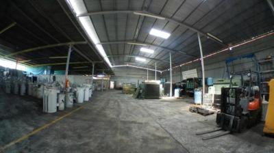 114661 - Juan diaz - warehouses