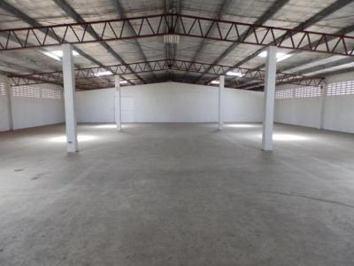 114980 - 12 de octubre - warehouses