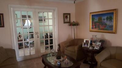 115537 - Altos del chase - properties