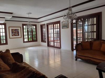 115904 - Condado del rey - propiedades - royal country