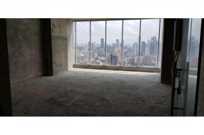 High floor in gray construction with 1 parking lot with views of the city and the sea