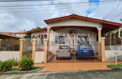 124331 - Brisas del golf - casas