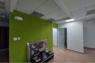 124638 - Calle 50 - offices - global bank