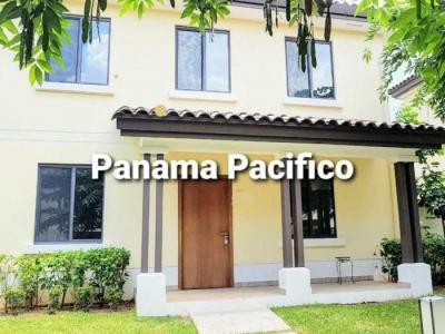 126121 - Panama pacifico - properties - river valley