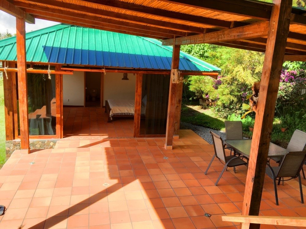 Exclusivo Balinés pod casa con vista al mar - fresco y cómodo