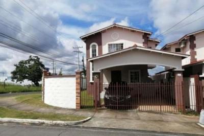 126305 - Barrio colon - houses