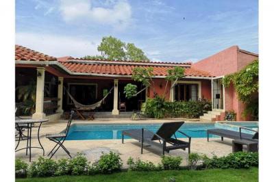 127671 - Coronado - houses