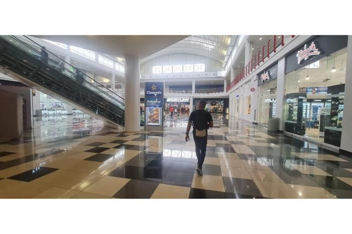 Se Alquila Local Comercial En Westland Mall Arraiján P129573