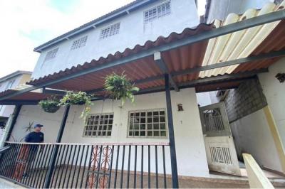 129735 - Condado del rey - casas