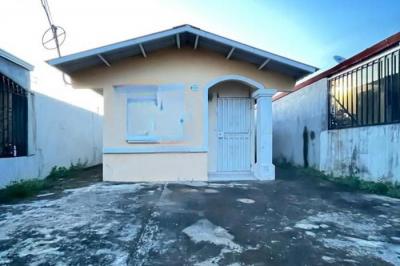 132399 - Playa leona - houses