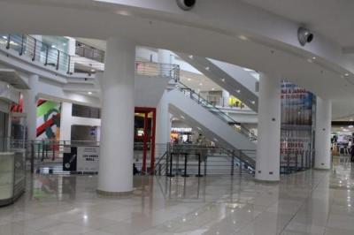 132664 - Amelia denis de icaza - commercials - los andes mall