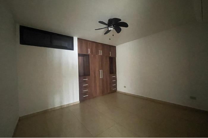 Apartamento en venta en condado del rey, panamá