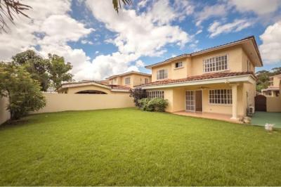135372 - Clayton - houses