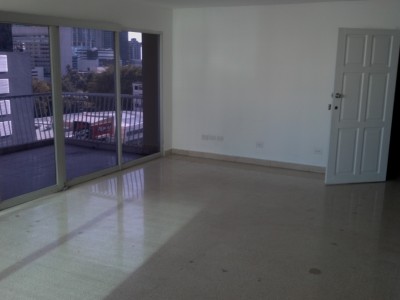 13547 - Calle 50 - apartamentos