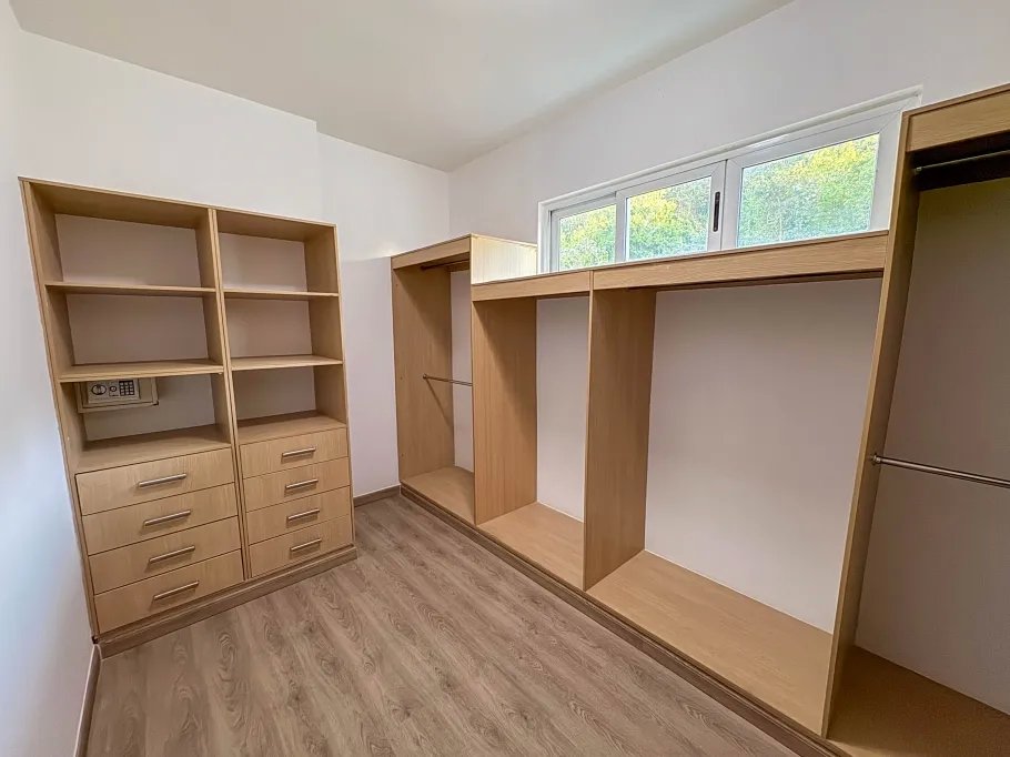 Venta de apartamento en Causeway de Amador, Isla Perico, PH Brisas de Amador