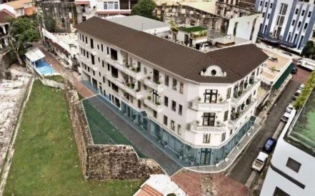 Venta de apartamentos y locales comerciales en Mansión Baluarte, Casco Viejo