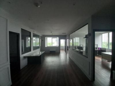 136526 - Costa del este - offices