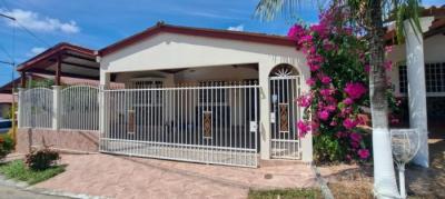136588 - Villa lucre - apartments