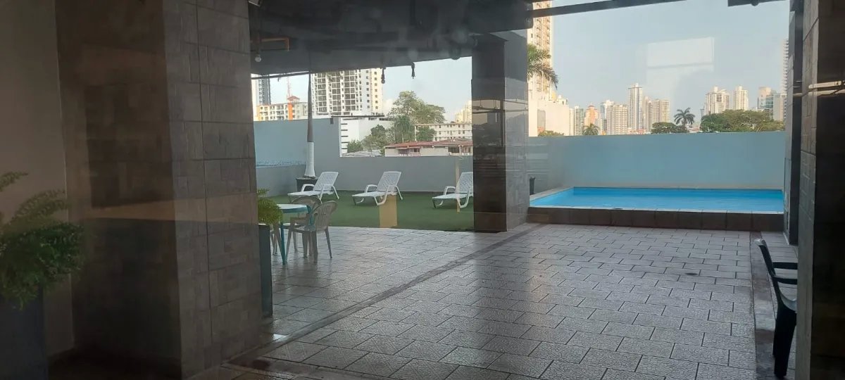 Venta apartamento PH Plaza Valencia,Via España