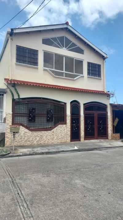 137322 - Rio abajo - houses
