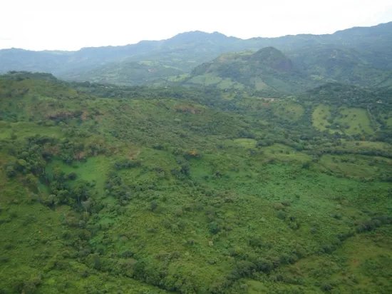 90 hectares with river and knoll - perfect for a top-notch gated community