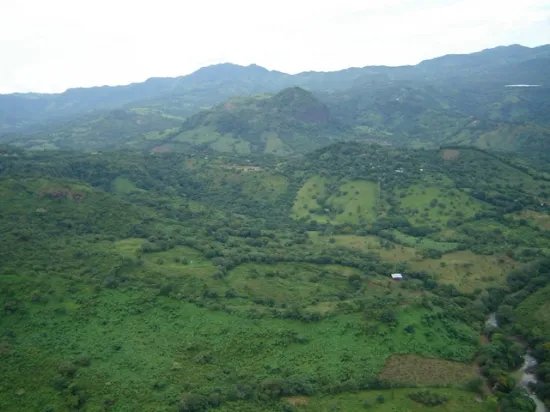 90 hectares with river and knoll - perfect for a top-notch gated community