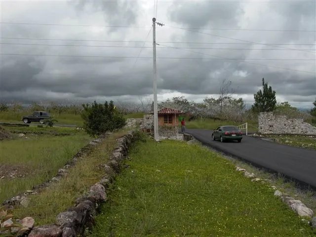8 Hectares at the entrance of Los Molinos