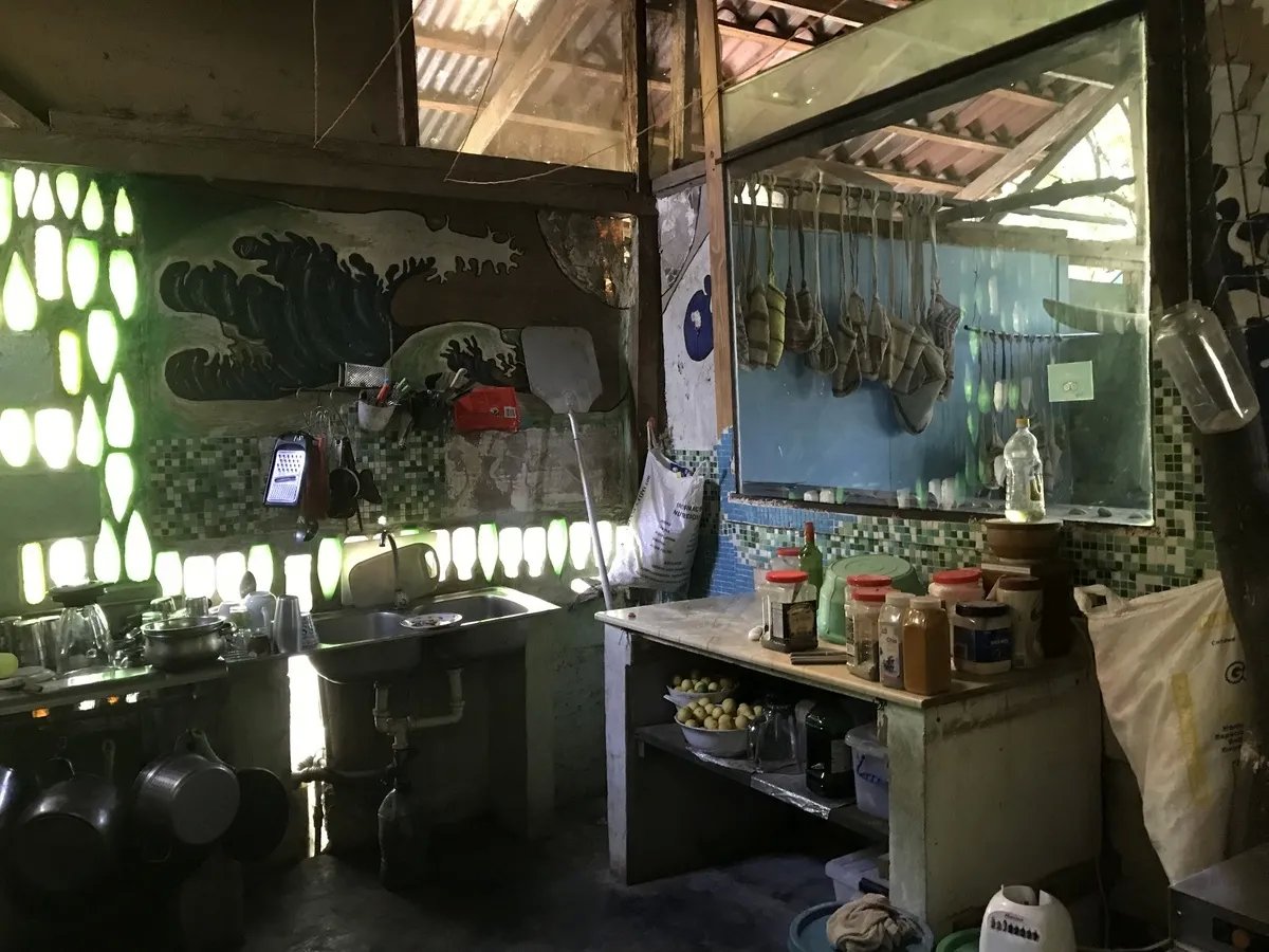 Ecological Hostal in Las Lajas with leafy fruit-tree garden