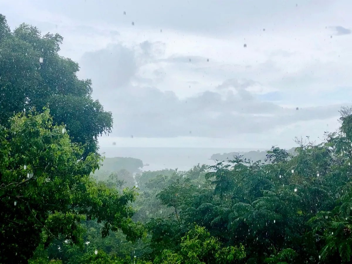 3 Bedroom Apartment with Bay views for sale in Amador Heights