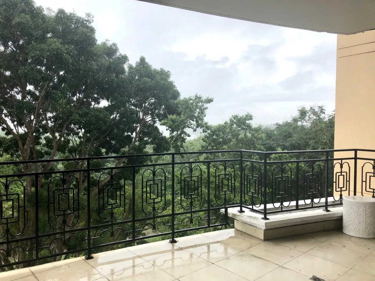 3 Bedroom Apartment with Bay views for sale in Amador Heights