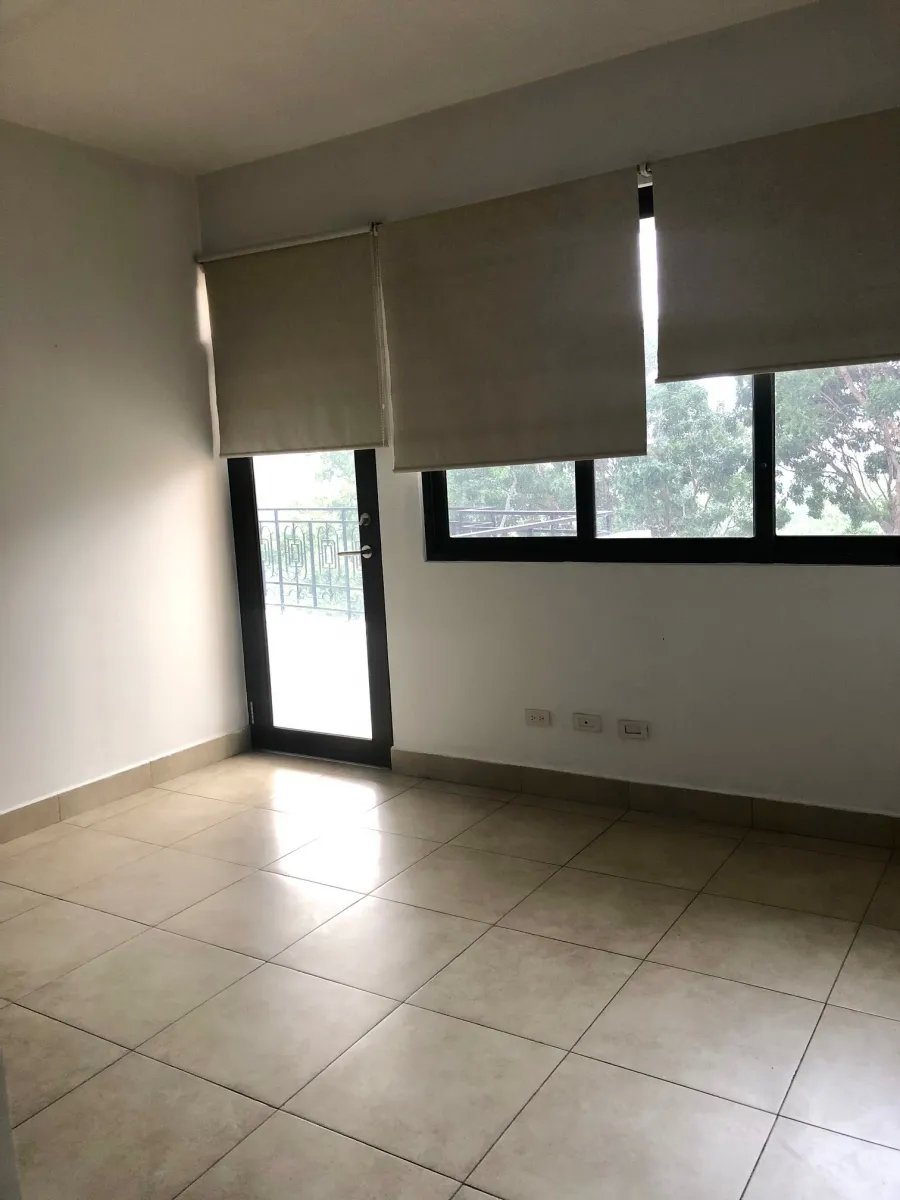 3 Bedroom Apartment with Bay views for sale in Amador Heights