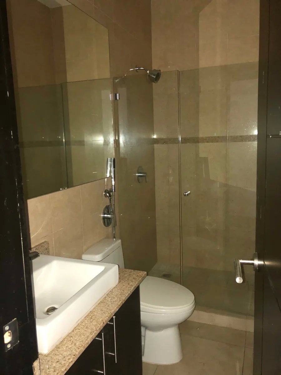 3 Bedroom Apartment with Bay views for sale in Amador Heights