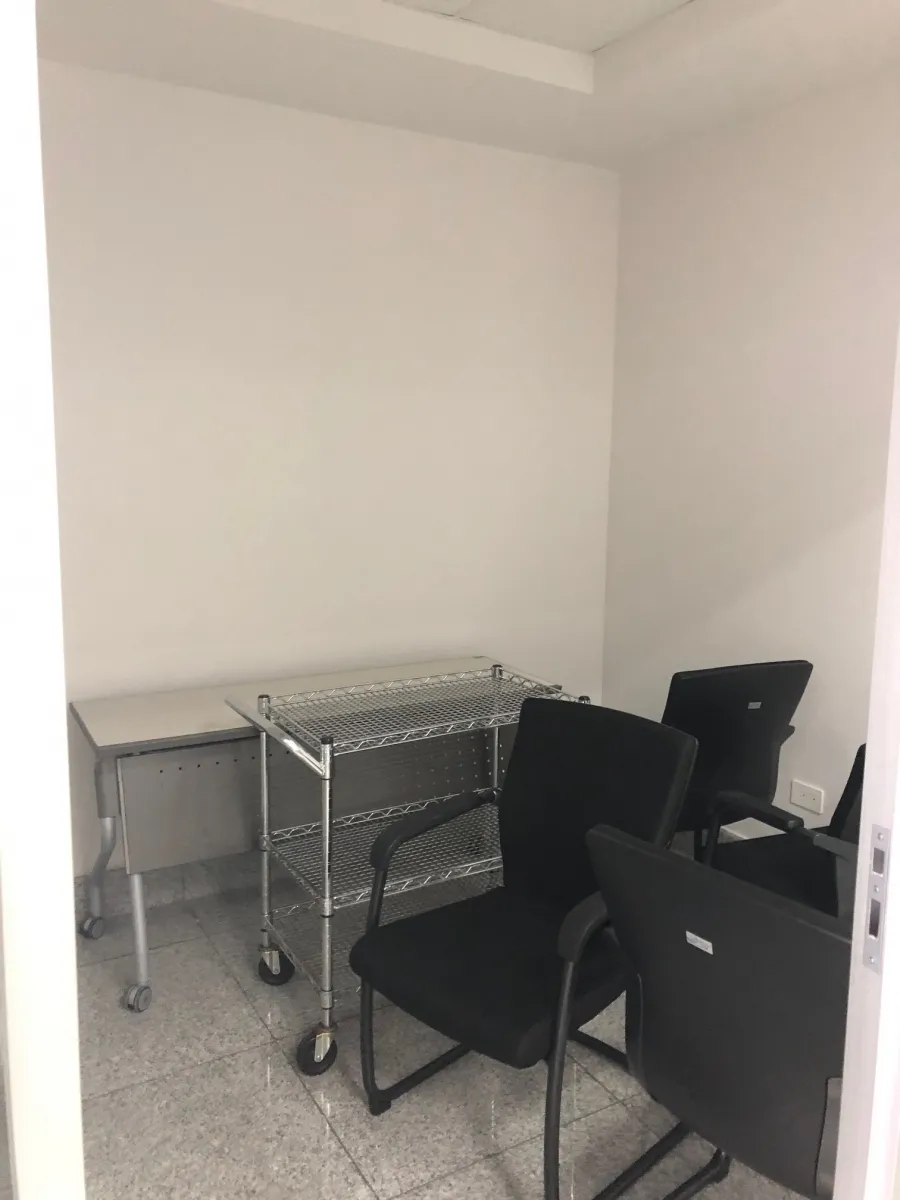 Terminado el Espacio de la Oficina para Alquilar en BICSA Financial to...