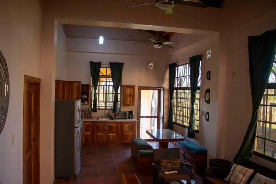 CASA A LA VENTA EN LAGO BAY