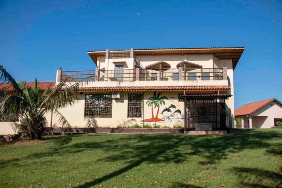 LAGO BAY HOME FOR SALE