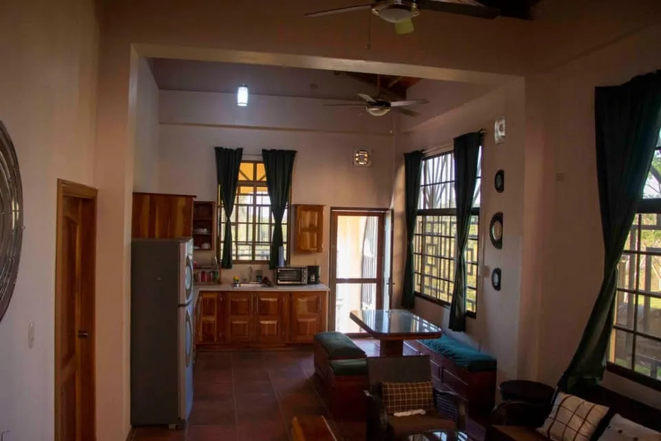 CASA A LA VENTA EN LAGO BAY