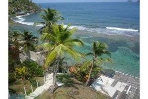 HOUSE IN FRONT OF THE CARIBBEAN SEA, LOC...