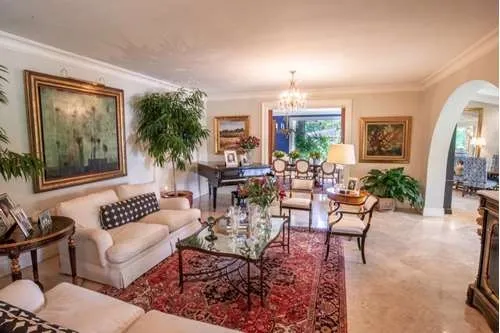 Se Vende Mansion en Los Altos del Golf