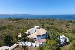 SANTA CATALINA OCEAN VIEW VILLA WITH 2 HECTARES (5 ACRES).