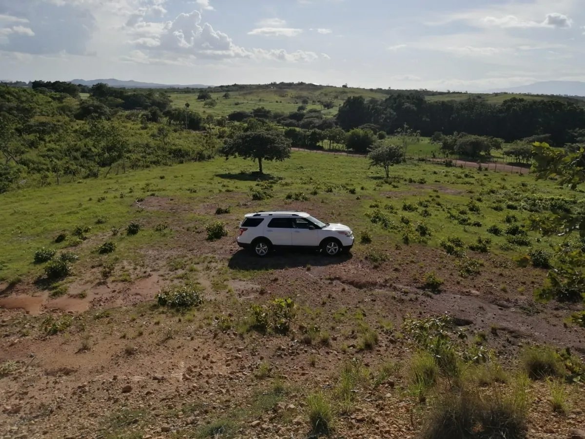 Two hectares near Aguadulce - flat with a vantage hill with electricity and well