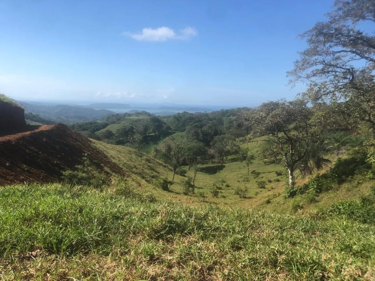 Vistas de 360° en colina con acceso a marina en Las Lajas de Tolé, Guabalá, Chiriquí