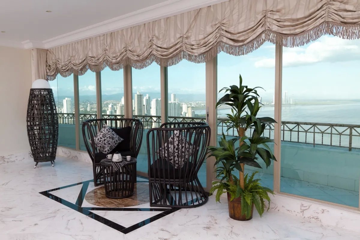 For sale penthouse in punta pacifica panama city